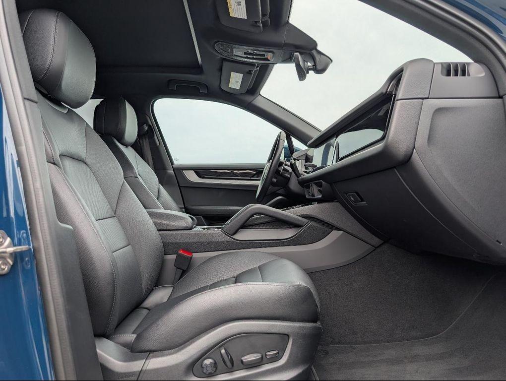 used 2024 Porsche Cayenne car, priced at $75,900