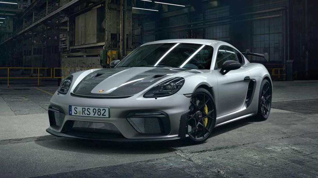 new 2025 Porsche 718 Cayman car