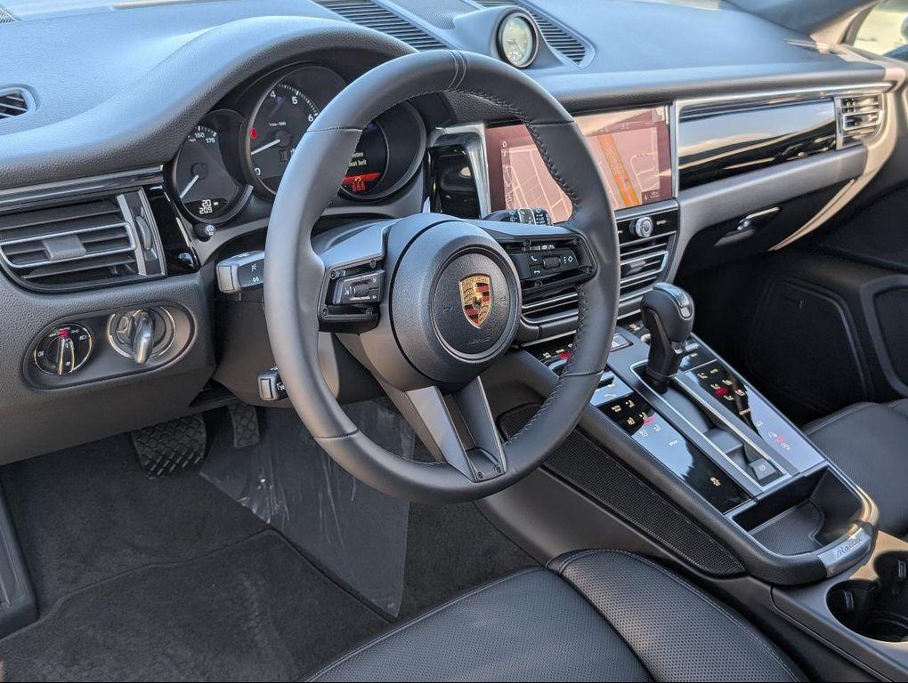 new 2026 Porsche Macan car