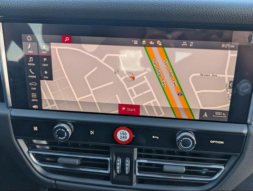 new 2026 Porsche Macan car