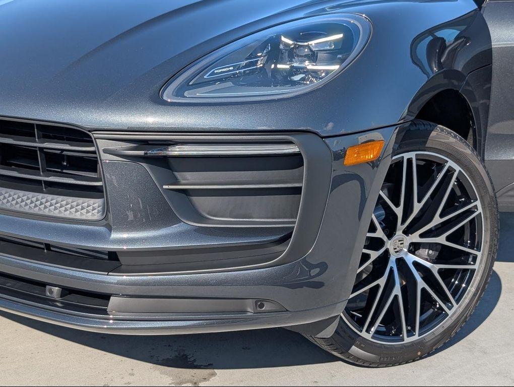 new 2026 Porsche Macan car