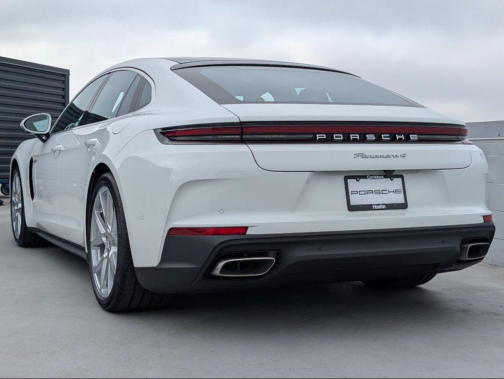 new 2025 Porsche Panamera car