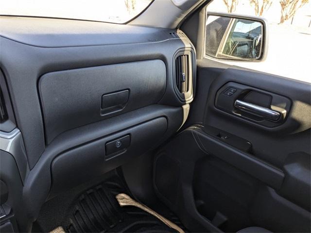 new 2025 GMC Sierra 1500 car, priced at $37,552