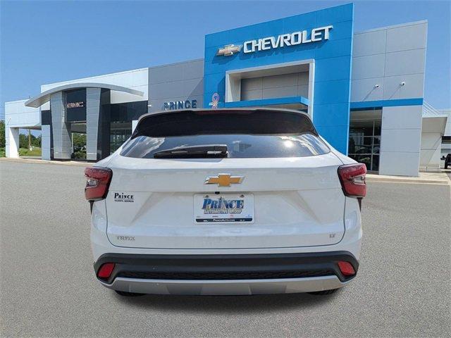 new 2025 Chevrolet Trax car, priced at $25,790
