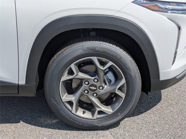 new 2025 Chevrolet Trax car, priced at $24,501