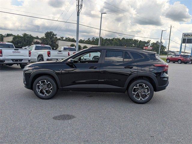 new 2025 Chevrolet Trax car, priced at $24,372