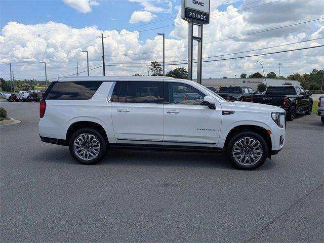used 2023 GMC Yukon XL car, priced at $77,900