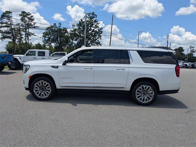 used 2023 GMC Yukon XL car, priced at $77,900