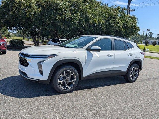 new 2025 Chevrolet Trax car, priced at $24,122