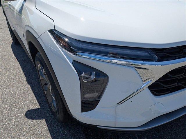 new 2025 Chevrolet Trax car, priced at $24,122