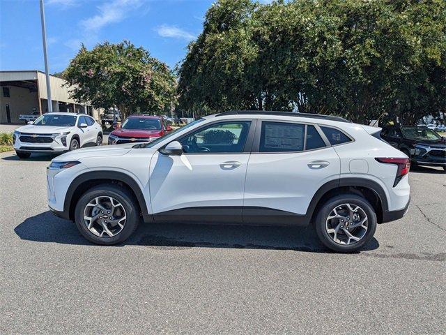 new 2025 Chevrolet Trax car, priced at $24,122