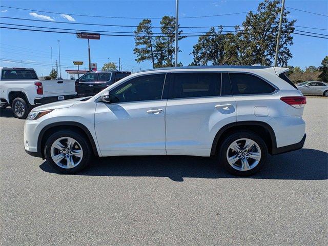 used 2018 Toyota Highlander car, priced at $21,900