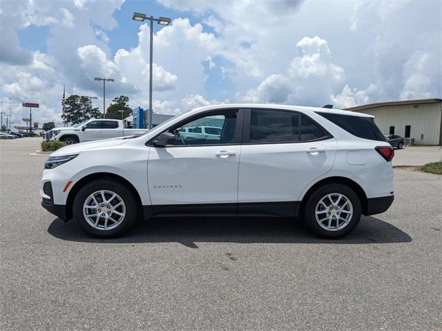 new 2024 Chevrolet Equinox car, priced at $28,160