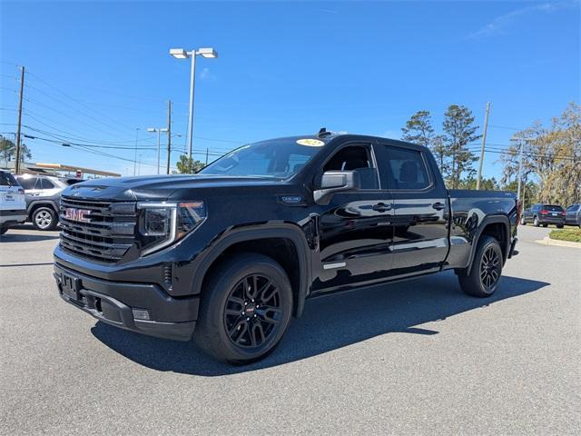 used 2022 GMC Sierra 1500 car, priced at $43,390