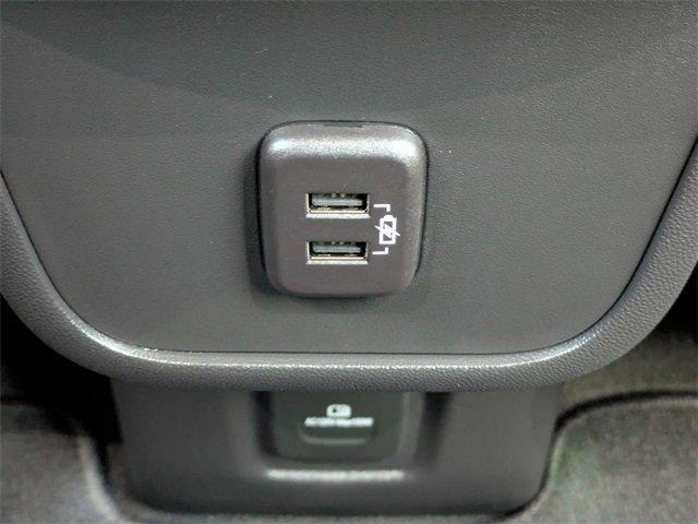 used 2022 Chevrolet Equinox car, priced at $25,900