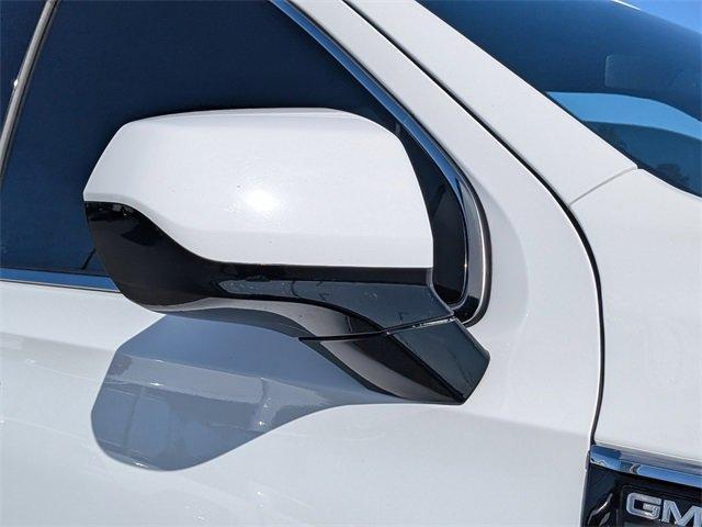 used 2022 GMC Yukon XL car, priced at $48,900