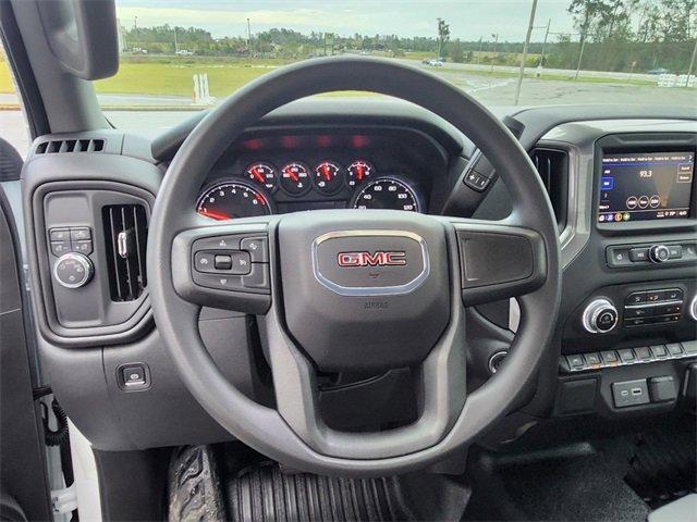 new 2025 GMC Sierra 1500 car, priced at $35,368