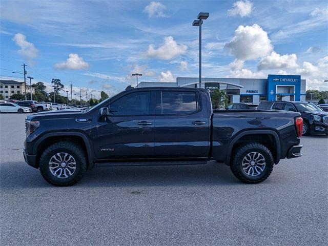 used 2022 GMC Sierra 1500 car, priced at $50,387