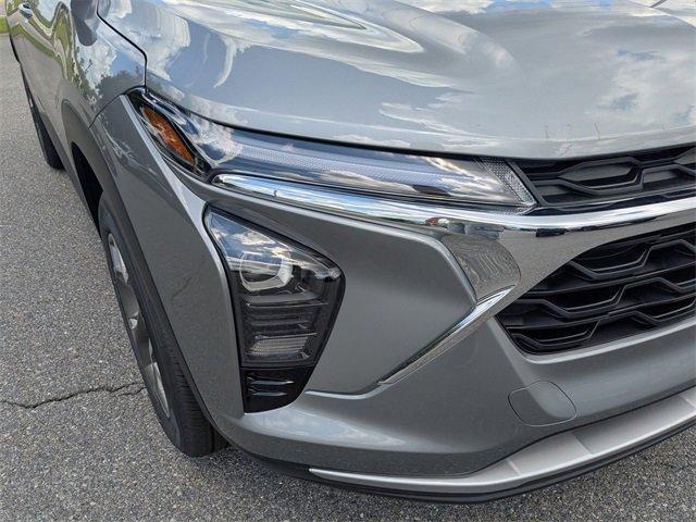 new 2025 Chevrolet Trax car, priced at $24,372