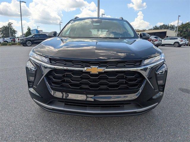 new 2025 Chevrolet Trax car, priced at $24,372