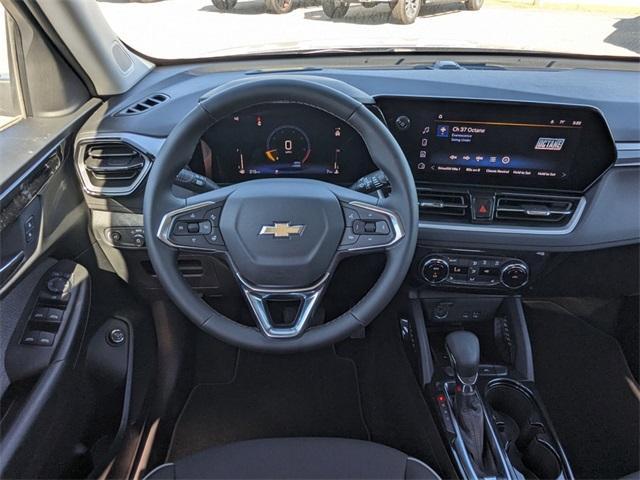 new 2025 Chevrolet TrailBlazer car, priced at $27,286