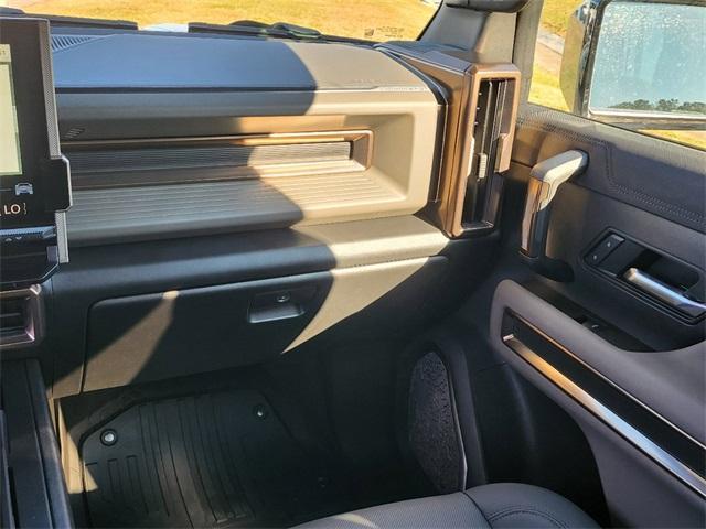 new 2025 GMC HUMMER EV Pickup car, priced at $97,934