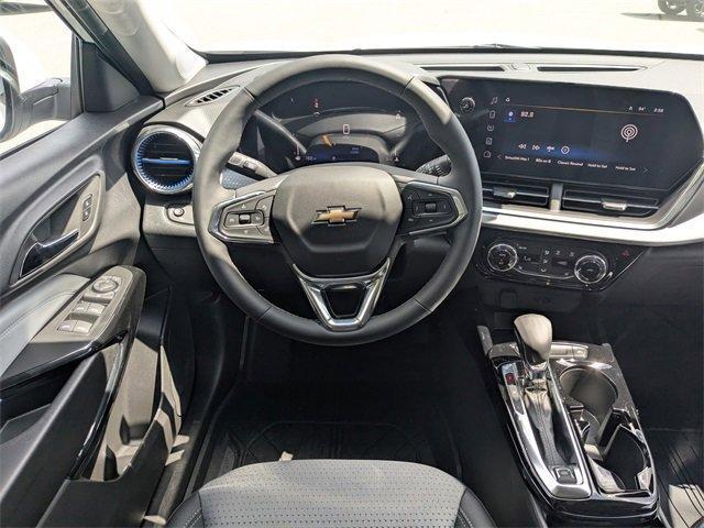 new 2025 Chevrolet Trax car, priced at $24,372