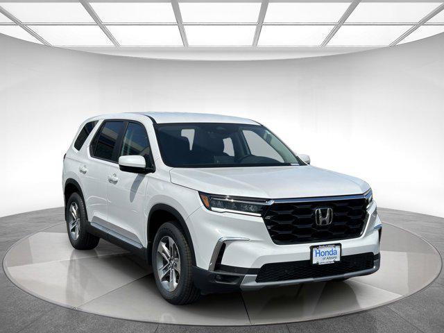 new 2025 Honda Pilot car, priced at $47,769