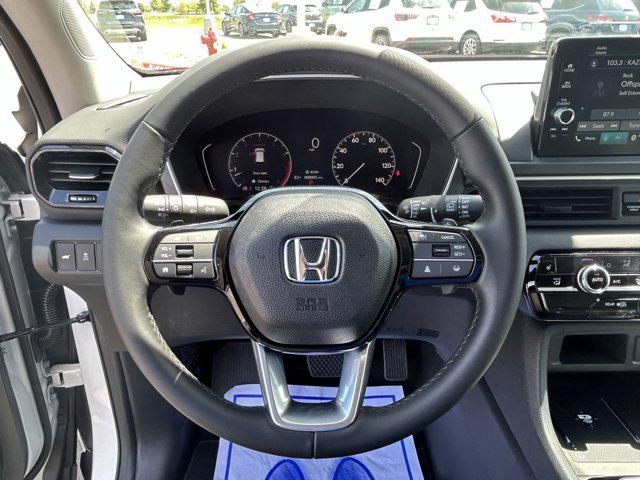 new 2025 Honda Pilot car, priced at $47,769