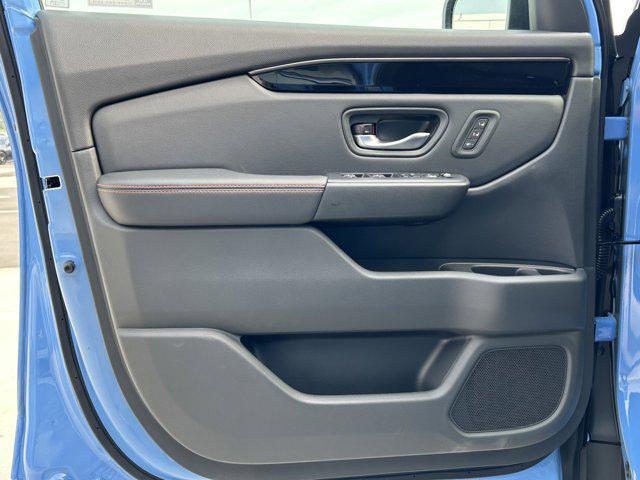 new 2025 Honda Pilot car, priced at $51,569