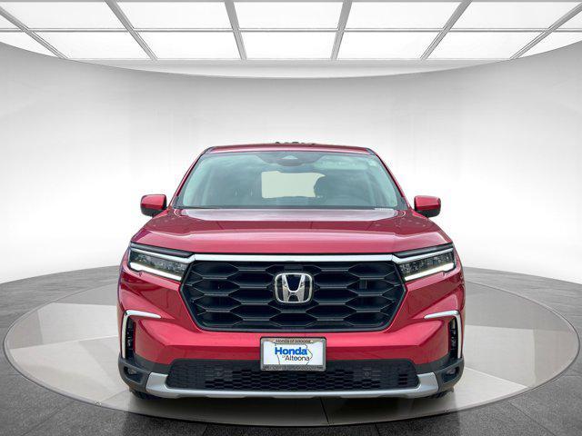 new 2025 Honda Pilot car, priced at $48,499