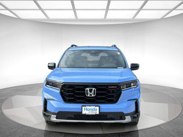 new 2025 Honda Pilot car, priced at $51,569