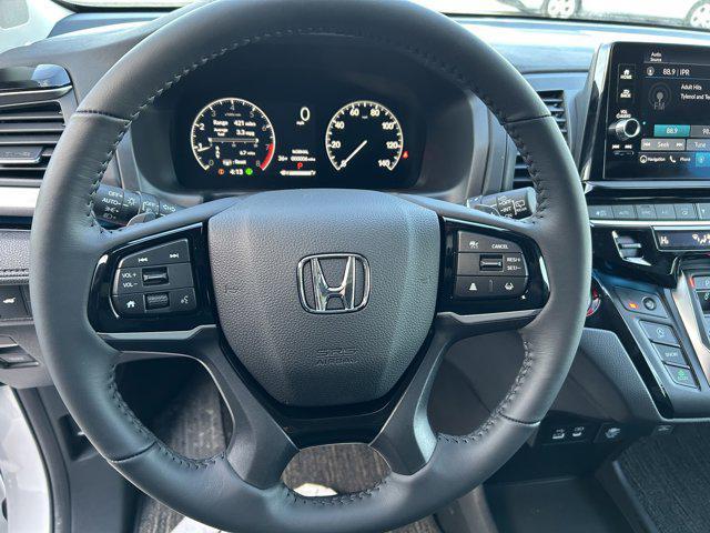 new 2025 Honda Odyssey car, priced at $49,034