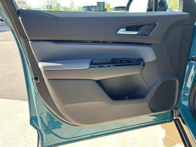 new 2025 Honda Prologue car, priced at $60,024