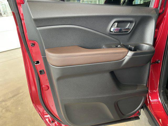 new 2025 Honda Ridgeline car, priced at $45,104