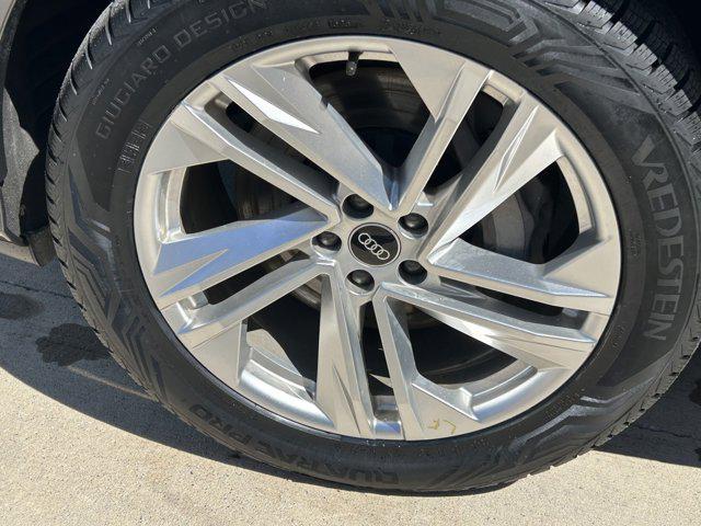 used 2021 Audi Q7 car, priced at $35,874