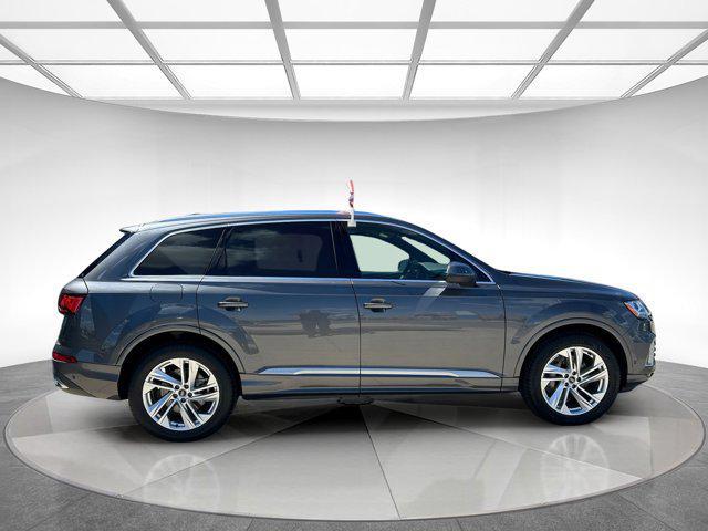used 2021 Audi Q7 car, priced at $35,874