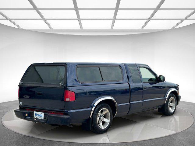 used 2003 Chevrolet S-10 car, priced at $7,595