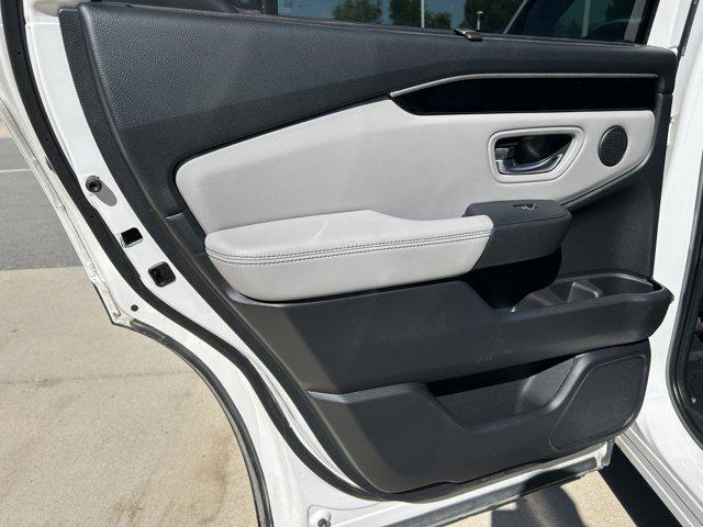 used 2023 Honda Pilot car, priced at $41,875