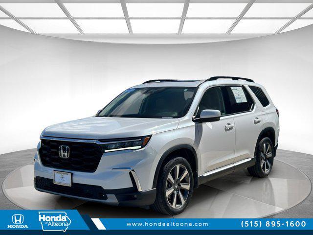 used 2023 Honda Pilot car, priced at $42,204