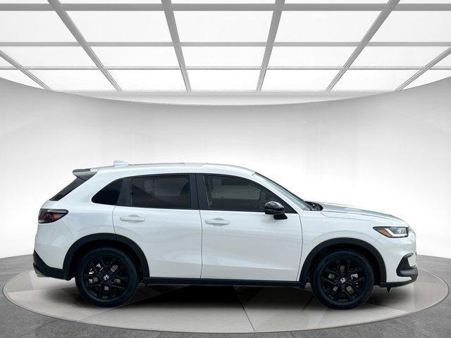 new 2025 Honda HR-V car, priced at $29,570