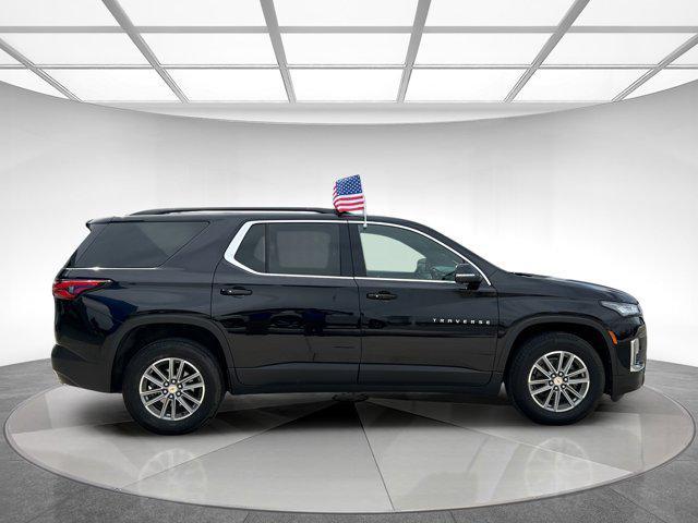 used 2022 Chevrolet Traverse car, priced at $29,880