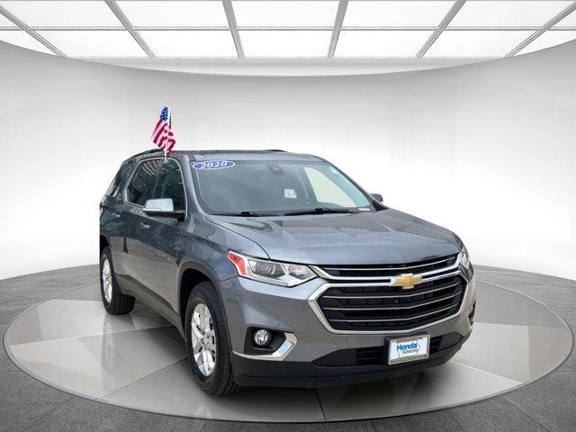 used 2020 Chevrolet Traverse car, priced at $18,842