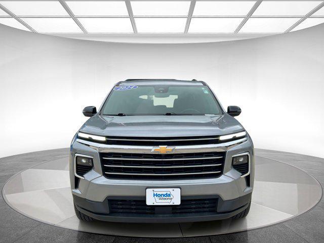 used 2024 Chevrolet Traverse car, priced at $39,802