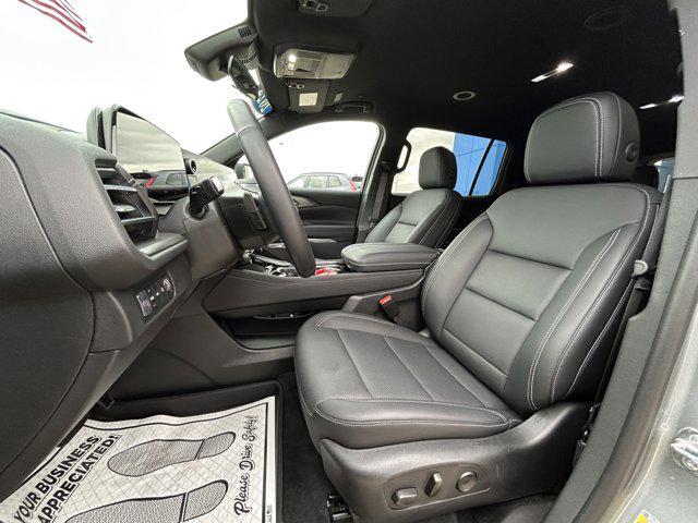 used 2024 Chevrolet Traverse car, priced at $39,802
