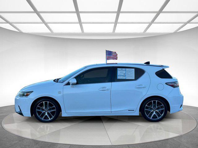 used 2015 Lexus CT 200h car, priced at $11,677