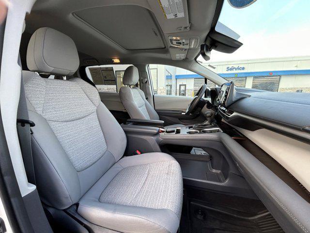 used 2023 Toyota Sienna car, priced at $38,980