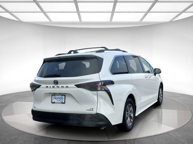 used 2023 Toyota Sienna car, priced at $38,980