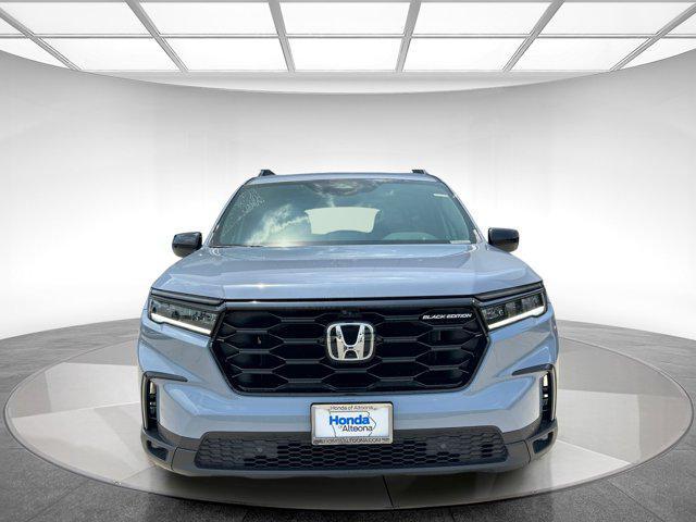 new 2025 Honda Pilot car, priced at $53,387