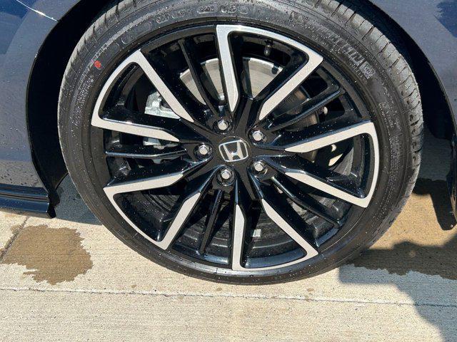 new 2025 Honda Accord Hybrid car, priced at $37,670